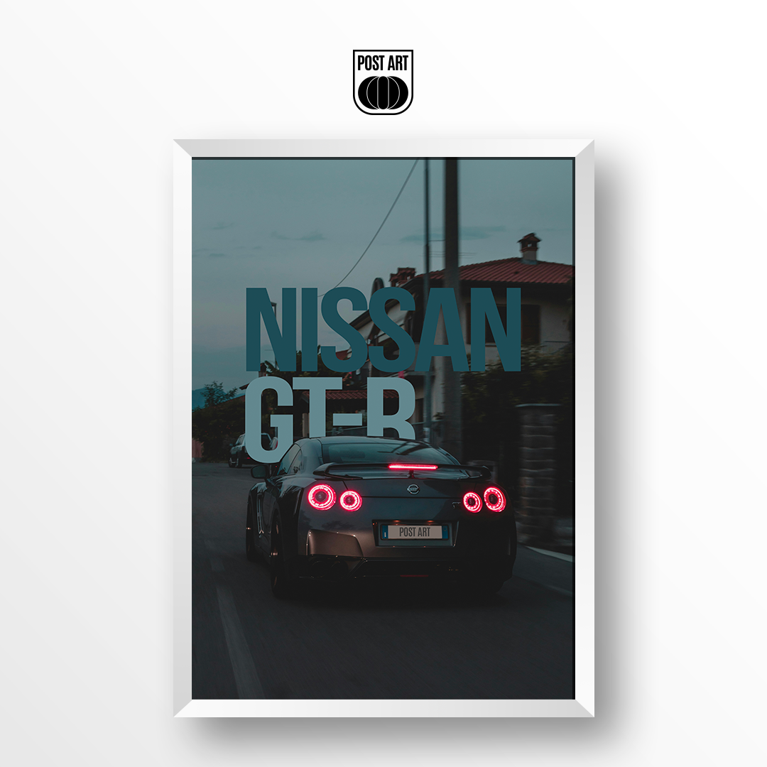 NISSAN - GTR